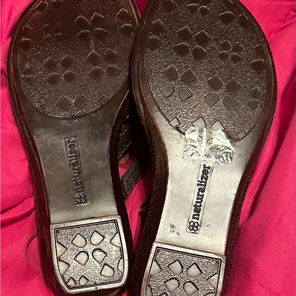 naturalizer ashford slide